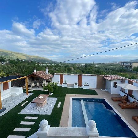 Villa Lejzo - Swimming Pool Берат Экстерьер фото